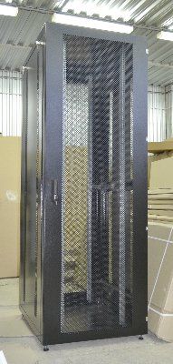 ���� �������������������� 19" 42U 600*1000 ����� ������