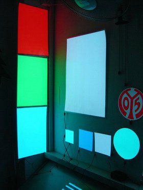 ���� ����������� A3 (42 x 29.7 ��) � ����������. ����� � ������������