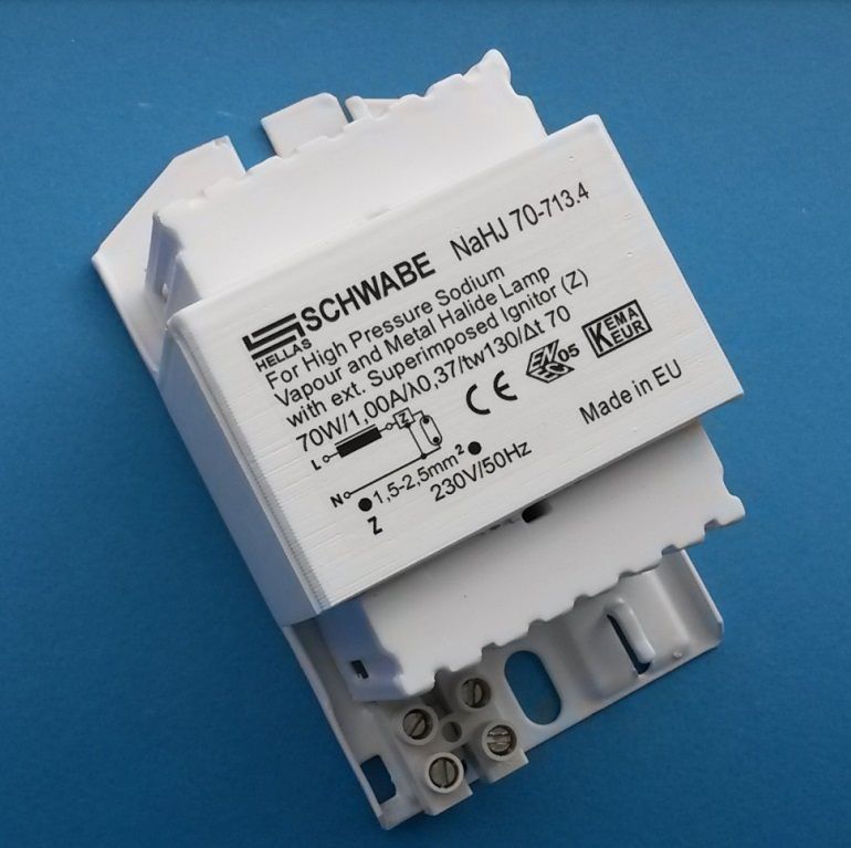 �������� ���������������� (����� /�������) NAHJ 70.713.4 ��� ��������� � ����������������� ���� 35W, 230V. Schwabe Hellas NAHJ 70-713.4. �������: Vossloh Schwabe NAHJ 70.300 174961, 570977, NAHJ 70.128 571008