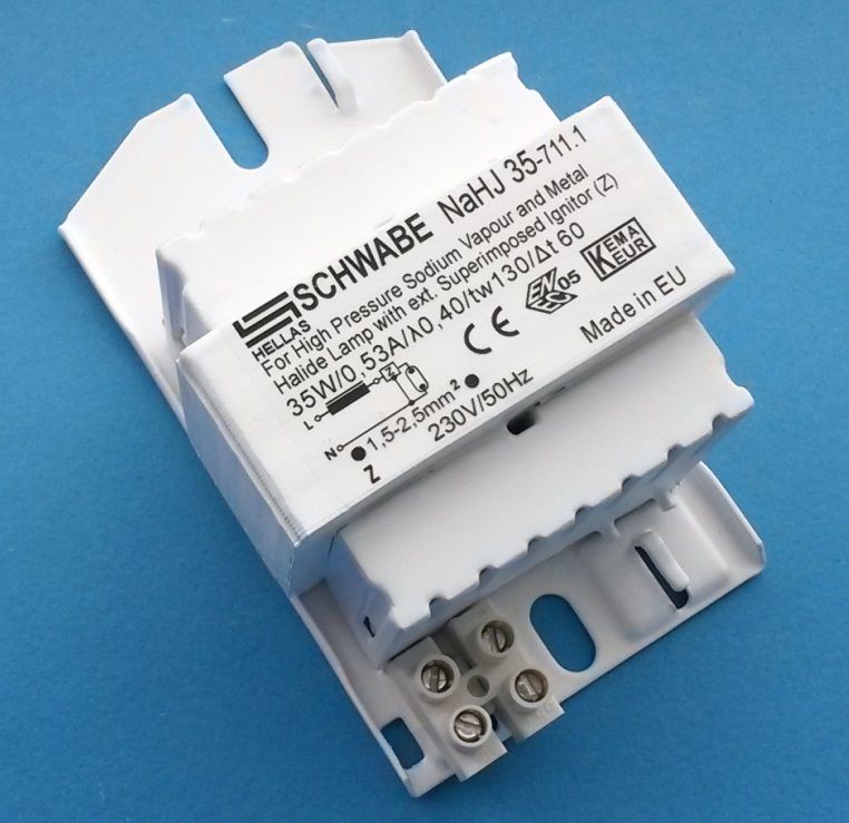 �������� ���������������� (����� /�������) NAHJ 35.711.1 ��� ��������� � ����������������� ���� 35W, 230V, 95*66*52mm. Schwabe Hellas NAHJ 35-711.1. �������: Vossloh Schwabe NaHJ 35.485 571075, NaHJ 35.209 571076, NAHJ 35.485 161367