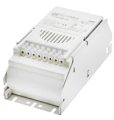 �� ������������ �������� (��� �����������) UAL-T/CL1 VS HM 400W 230V/50Hz ��� ���� HS (����), HI (��� / ���). ETI (�������)