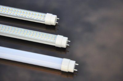 ����� ������������ �8-SMD-96/18  (��������: 18��, ��������  �����: 1800-2000��, �������� �����������: 3000-6500�, ����������: ��85-265�, ������: G13(����������), ������: ��������+�������,  ������������: ����������/�������, ������:1200�26��  )