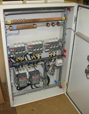 ��� ��������������� ����� ������� ��� 2 ����� 300�/380� IP54