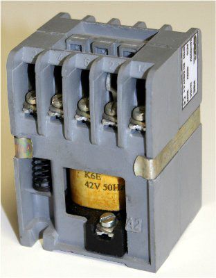 K06� 500V/42V - 6A