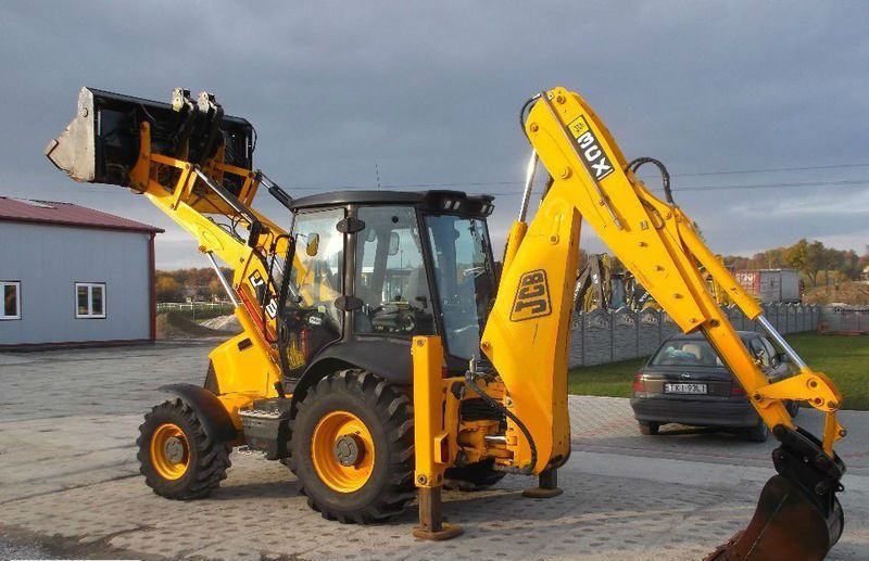 �������� ����������-��������� JCB 3 CX