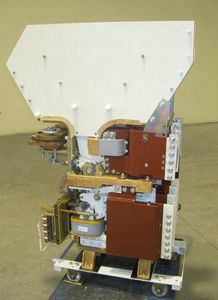 ����������� �������������� ����������������� ����������� ���� ���-42 ����������� ���������� 660 � 1050 �, ����������� ����: 2000, 4000, 6300, 10000 �, ����������� ����������� �� ����� 100 ��