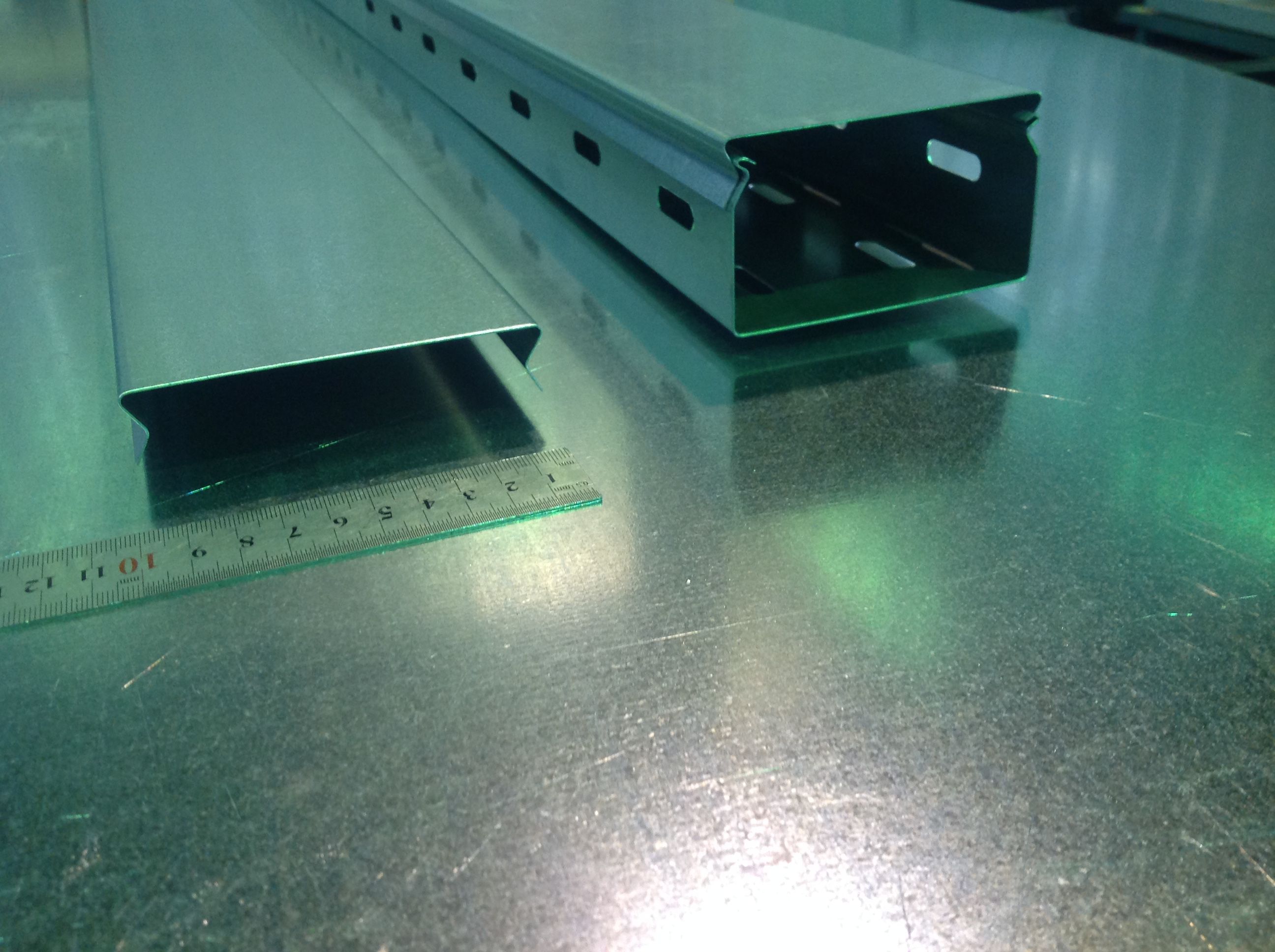 ������ ����� ��������� 100 ��. 0,7