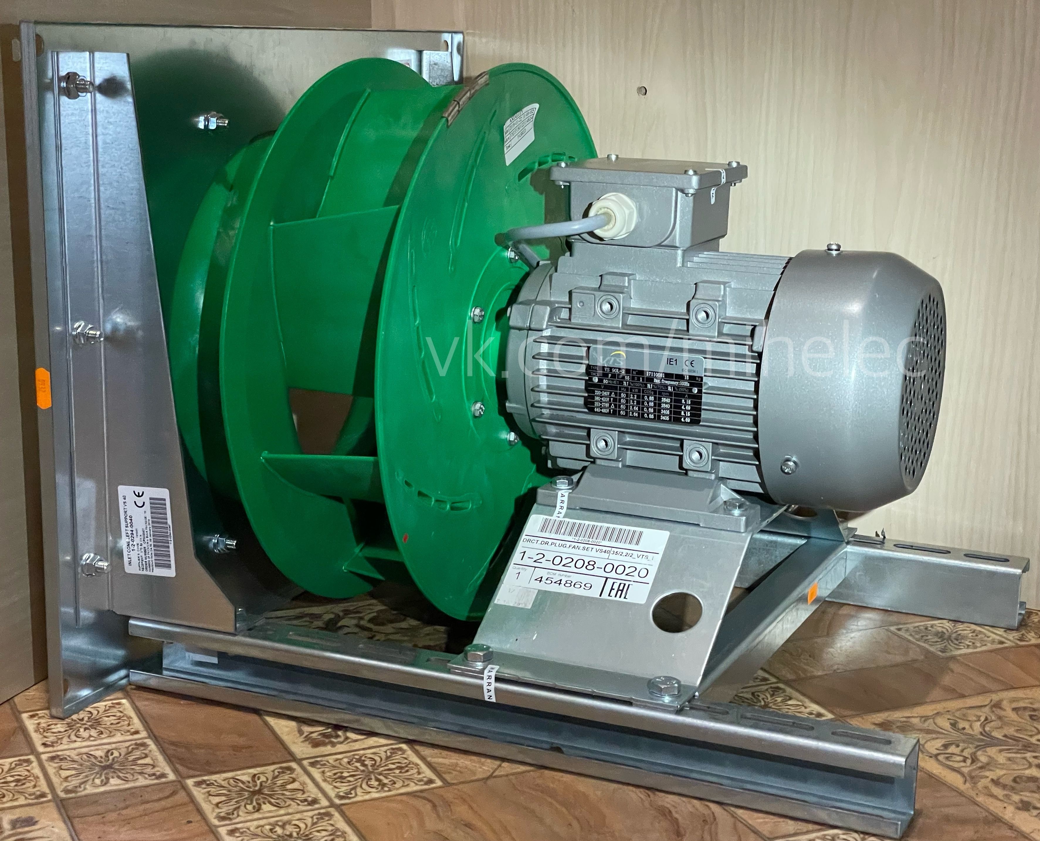 ������������� ������ � ������ �������� VTS, DRCT.DR.PLUG.FAN.SET VS 40 35/2,2/2; 1-2-0208-3020 Direct driven fan set