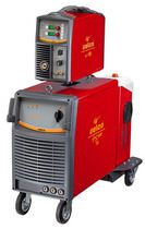 PSM 708 ������������� �������� ��� ������������������ ������ MIG/MAG �� ���� ������������ �����������