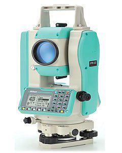 ����������� ��������� NIKON DTM 322 3"