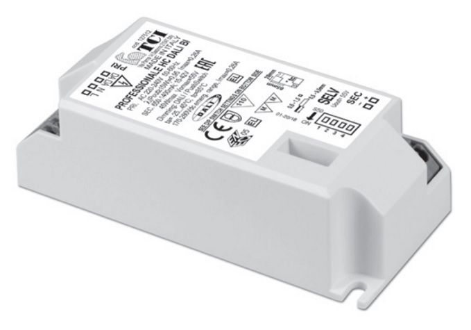 ������� (���� �������) 127692 PROFESSIONALE HC BI ����������������� �� ����, �������������: 650-1400mA (out DC, DIP-�������������), 5-45W ��� LED (������������) ������������, 97*42,5*30mm, IP20. TCI, ������