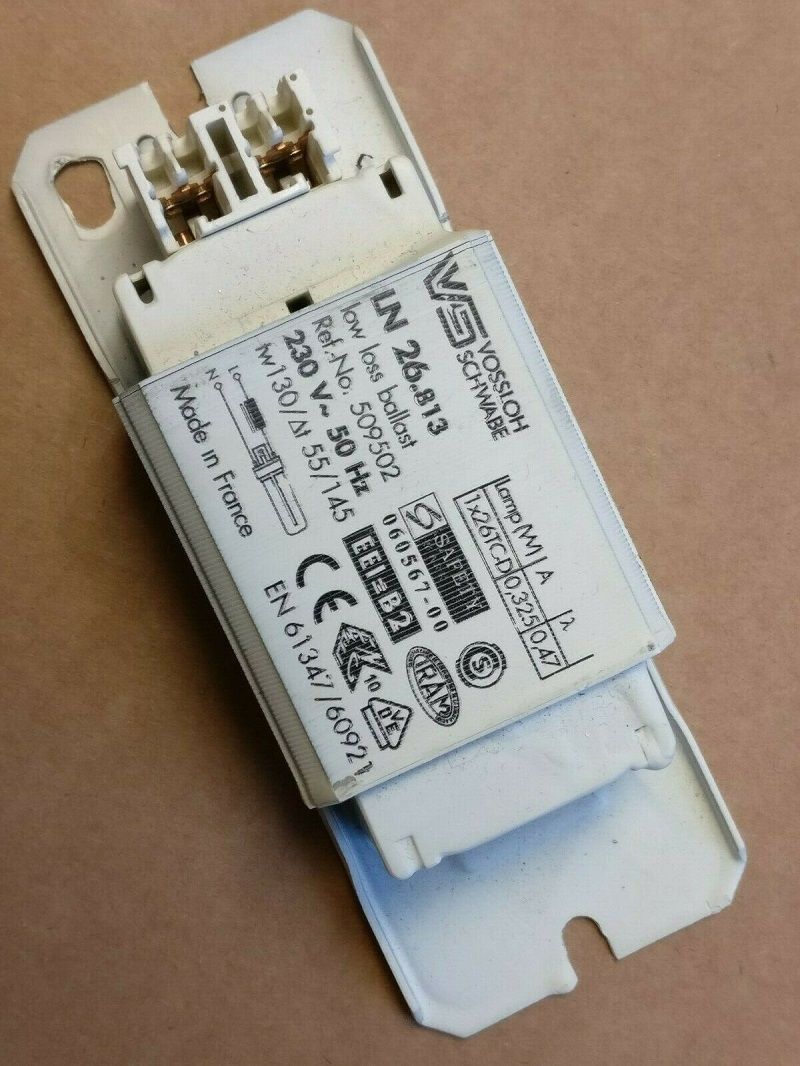 ���������������� ��� (�����/ �������� /�������) LN 26.813 509502 ��� ���������� �������������� ���� TC-D/ TC-T (������ G24d-3/GX24d-3) 26W, 110*41*28mm. Vossloh Schwabe, ��������. LN26.813