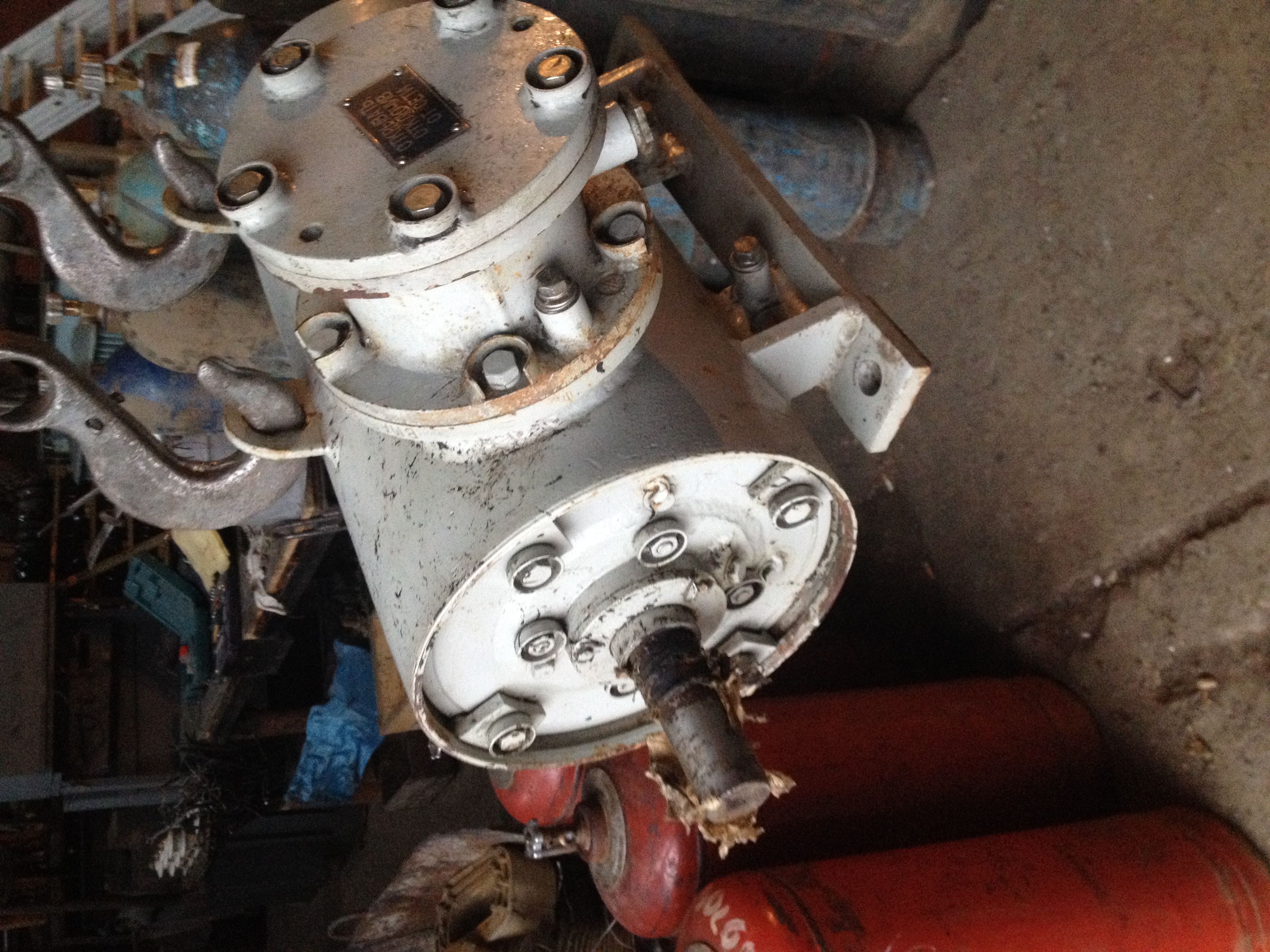 ���������������� ���  8 ���  985 ��/���