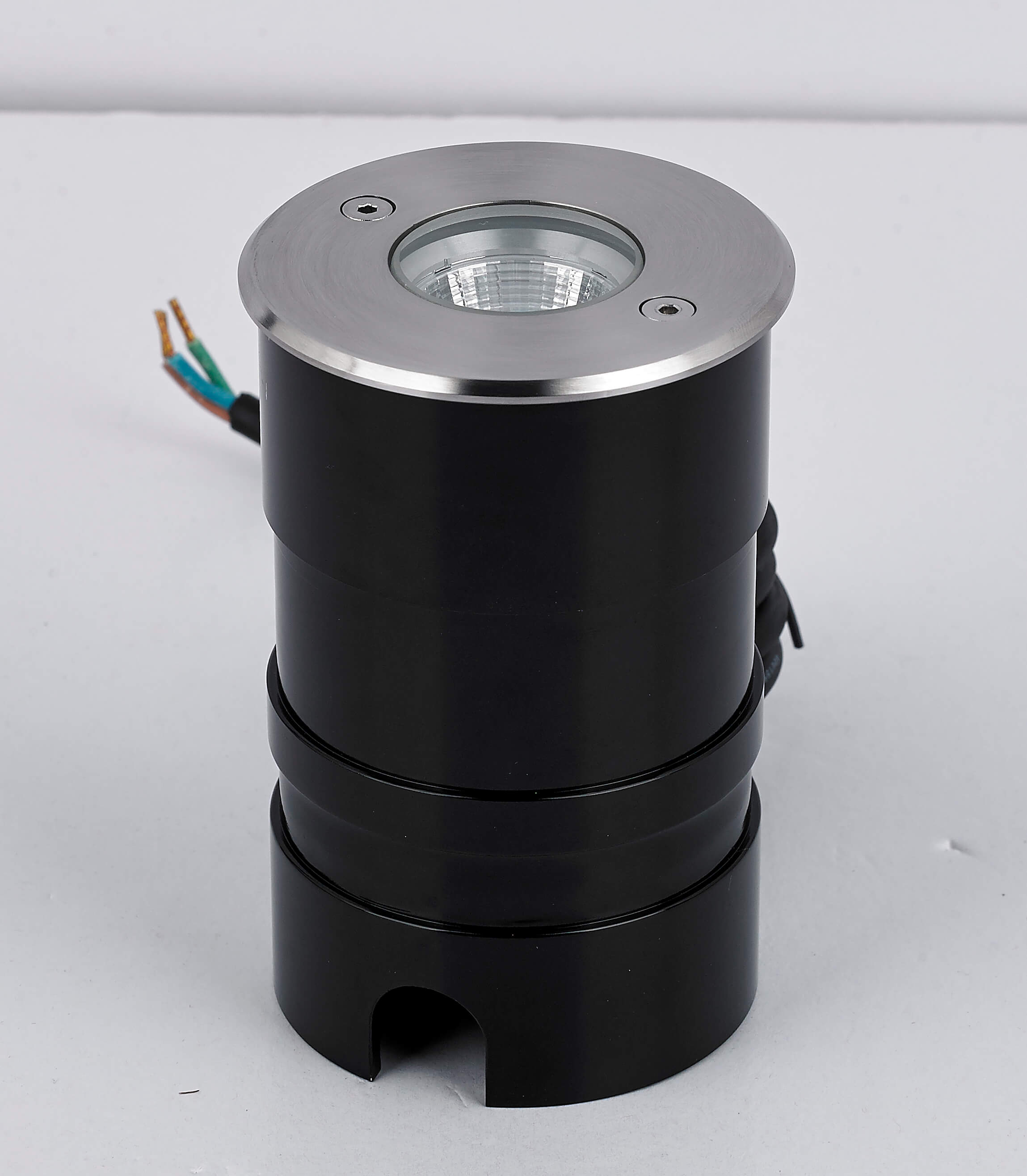 ���������� ���������� GROUND-8,3W/4117-1/ROLL/3000�-IP67